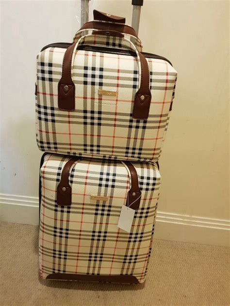 fake burberry suitcase